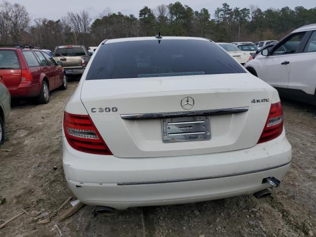 Photo 5 VIN: WDDGF8BB7CA714545 - MERCEDES-BENZ C 300 4MAT 