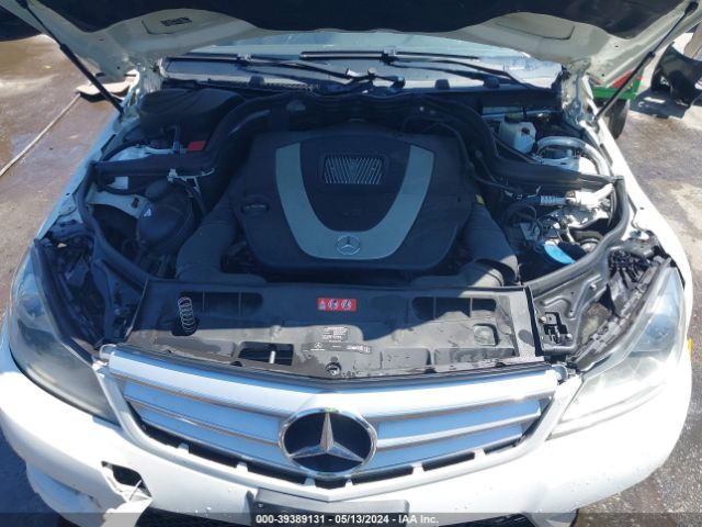 Photo 9 VIN: WDDGF8BB7CR192534 - MERCEDES-BENZ C 300 