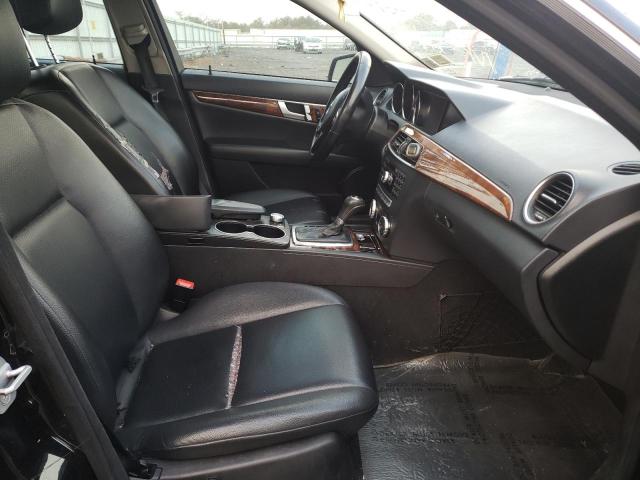 Photo 4 VIN: WDDGF8BB7CR197068 - MERCEDES-BENZ C 300 4MAT 