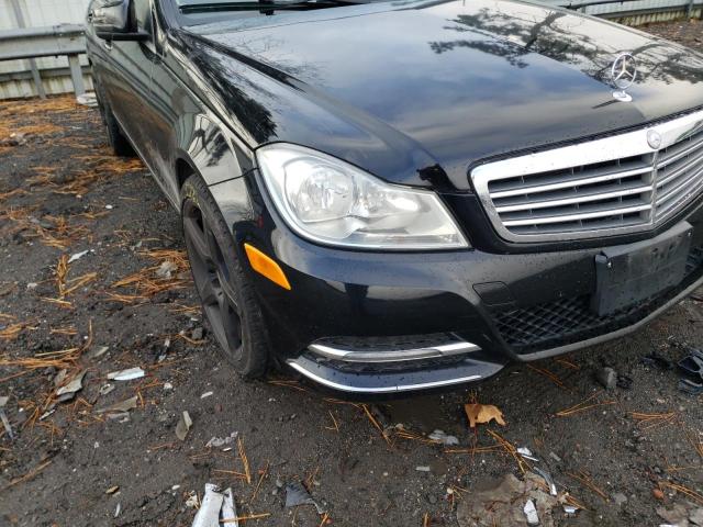 Photo 8 VIN: WDDGF8BB7CR197068 - MERCEDES-BENZ C 300 4MAT 