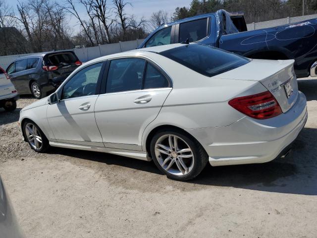 Photo 1 VIN: WDDGF8BB7CR205430 - MERCEDES-BENZ C-CLASS 