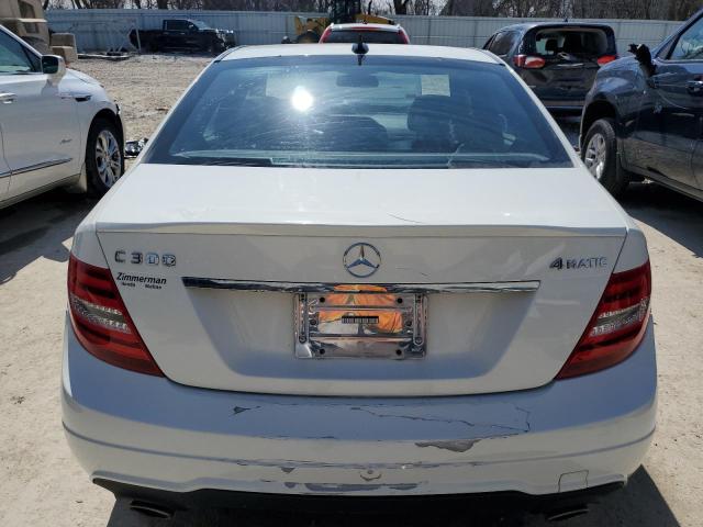 Photo 5 VIN: WDDGF8BB7CR205430 - MERCEDES-BENZ C-CLASS 