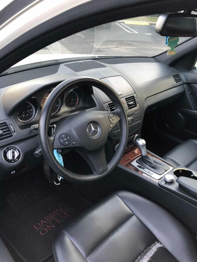 Photo 8 VIN: WDDGF8BB8AF453698 - MERCEDES-BENZ C 300 4MAT 