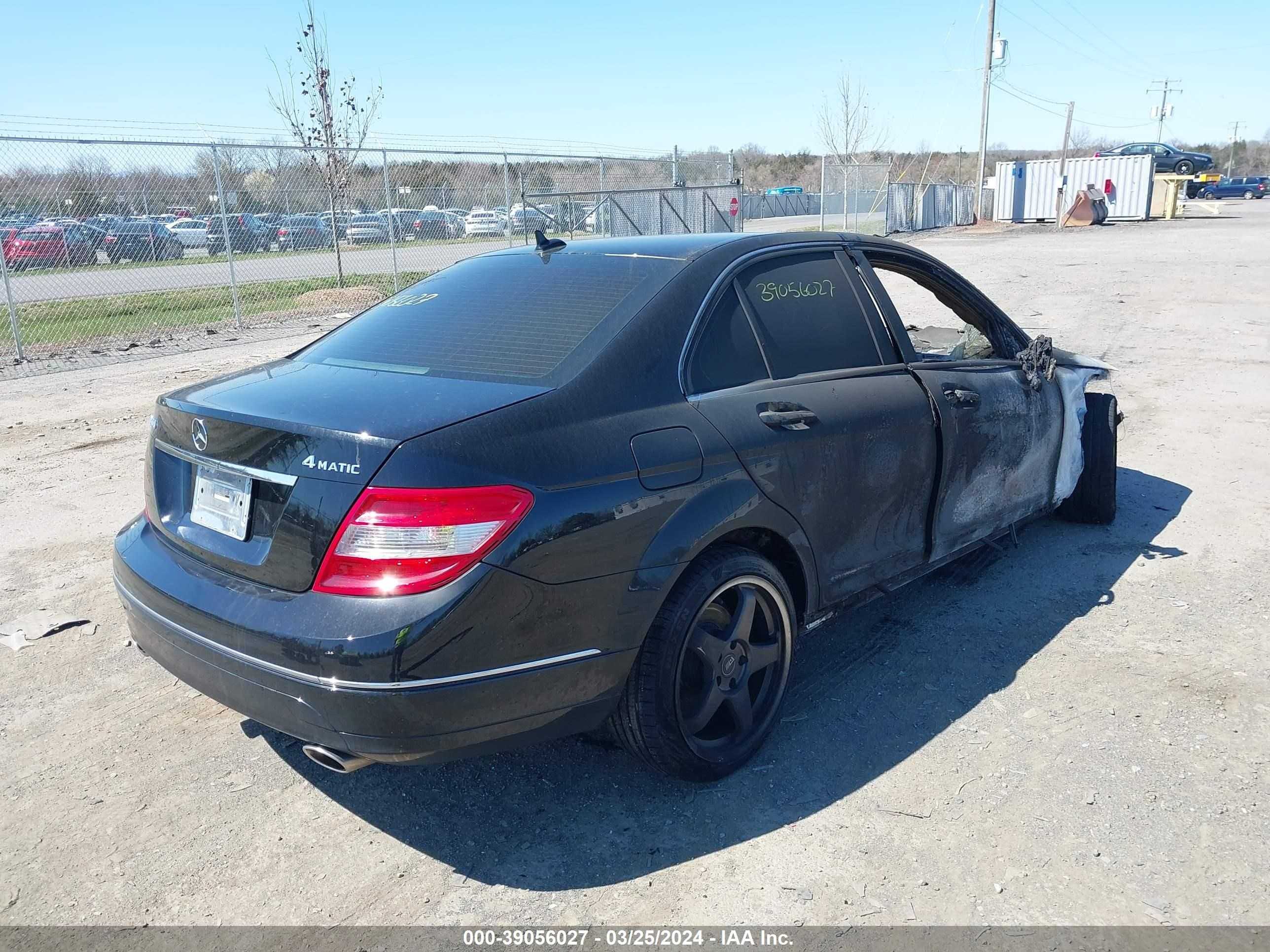 Photo 3 VIN: WDDGF8BB8AR092939 - MERCEDES-BENZ C-KLASSE 