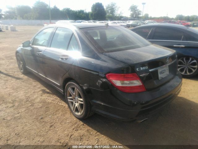 Photo 2 VIN: WDDGF8BB8BA488224 - MERCEDES-BENZ C-CLASS 