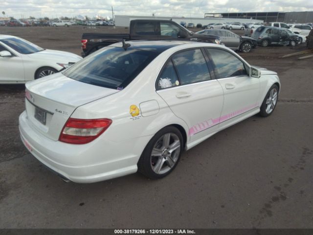 Photo 3 VIN: WDDGF8BB8BR158682 - MERCEDES-BENZ C 300 