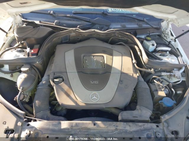 Photo 9 VIN: WDDGF8BB8BR158682 - MERCEDES-BENZ C 300 