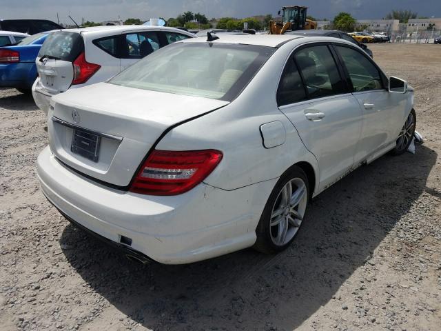 Photo 3 VIN: WDDGF8BB8CA604605 - MERCEDES-BENZ C 300 4MAT 