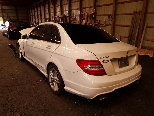 Photo 2 VIN: WDDGF8BB8CA629519 - MERCEDES-BENZ C 300 4MAT 