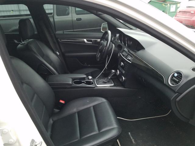 Photo 4 VIN: WDDGF8BB8CA643923 - MERCEDES-BENZ C 300 4MAT 