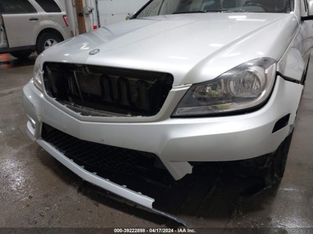 Photo 5 VIN: WDDGF8BB8CA648782 - MERCEDES-BENZ C 300 