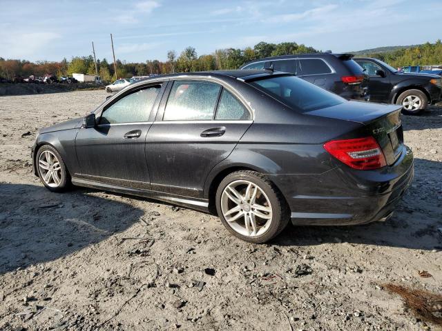 Photo 1 VIN: WDDGF8BB8CA703621 - MERCEDES-BENZ C-CLASS 