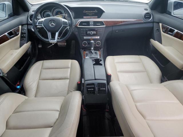 Photo 7 VIN: WDDGF8BB8CA712755 - MERCEDES-BENZ C-CLASS 