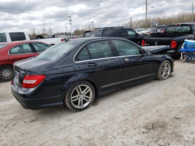 Photo 2 VIN: WDDGF8BB8CF855725 - MERCEDES-BENZ C 300 4MAT 