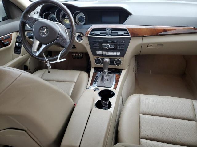 Photo 7 VIN: WDDGF8BB8CF919990 - MERCEDES-BENZ C-CLASS 