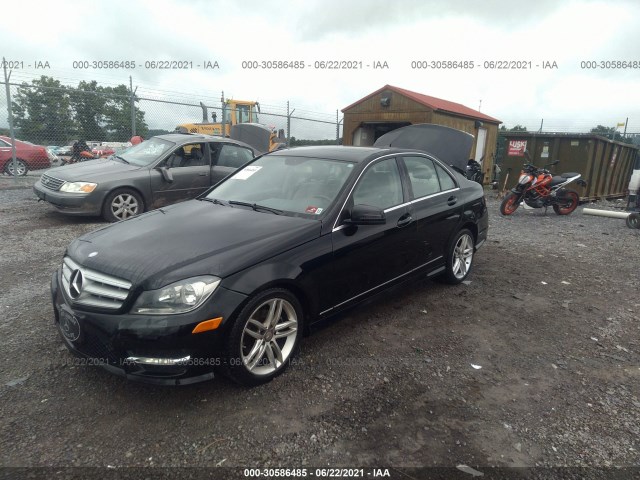 Photo 1 VIN: WDDGF8BB8CR200253 - MERCEDES-BENZ C-CLASS 