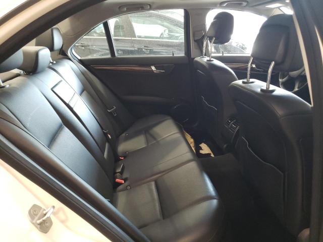 Photo 9 VIN: WDDGF8BB9AF467349 - MERCEDES-BENZ C 300 4MAT 