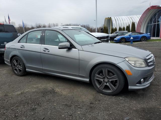 Photo 3 VIN: WDDGF8BB9AR105228 - MERCEDES-BENZ C 300 4MAT 