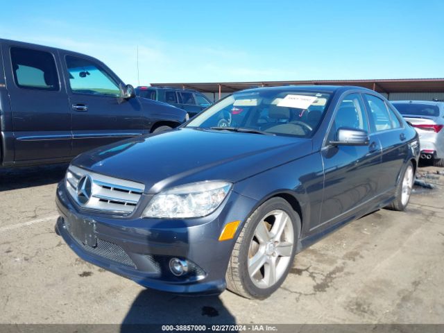 Photo 1 VIN: WDDGF8BB9AR130582 - MERCEDES-BENZ C 300 