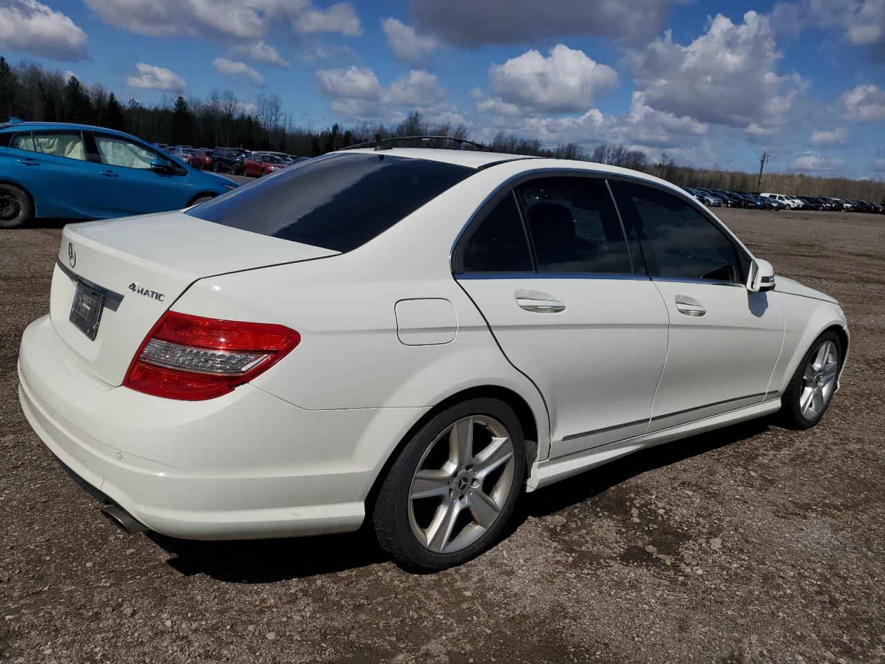 Photo 2 VIN: WDDGF8BB9BA482657 - MERCEDES-BENZ C-KLASSE 