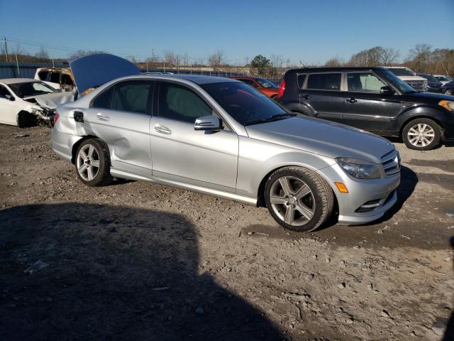 Photo 3 VIN: WDDGF8BB9BR134262 - MERCEDES-BENZ C 300 4MAT 