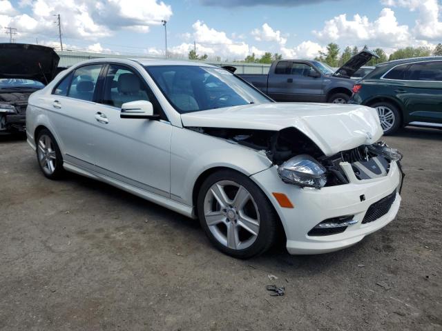 Photo 3 VIN: WDDGF8BB9BR142555 - MERCEDES-BENZ C-CLASS 