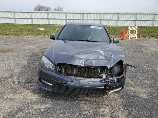 Photo 4 VIN: WDDGF8BB9BR175927 - MERCEDES-BENZ C-CLASS 