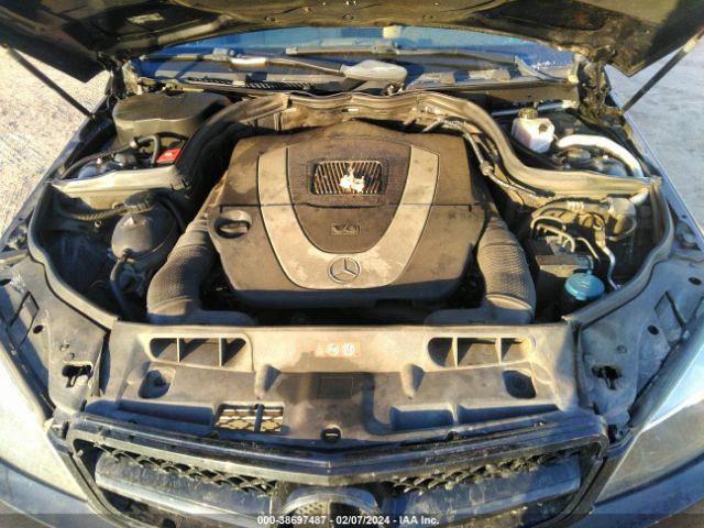 Photo 9 VIN: WDDGF8BB9BR182361 - MERCEDES-BENZ C 300 