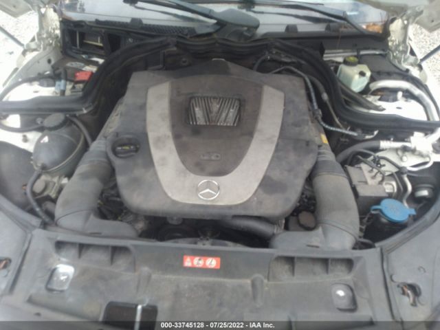 Photo 9 VIN: WDDGF8BB9BR186832 - MERCEDES-BENZ C-CLASS 