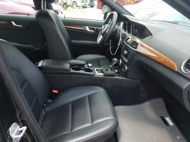 Photo 4 VIN: WDDGF8BB9CA610901 - MERCEDES-BENZ C 300 4MAT 