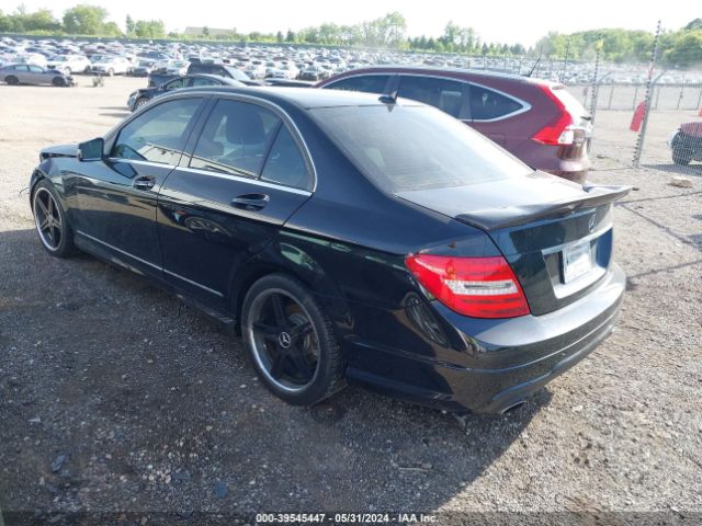 Photo 2 VIN: WDDGF8BB9CA624006 - MERCEDES-BENZ C-CLASS 