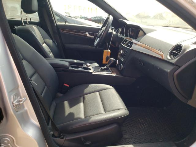 Photo 4 VIN: WDDGF8BB9CA624524 - MERCEDES-BENZ C 300 4MAT 