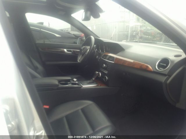 Photo 4 VIN: WDDGF8BB9CA625205 - MERCEDES-BENZ C-CLASS 