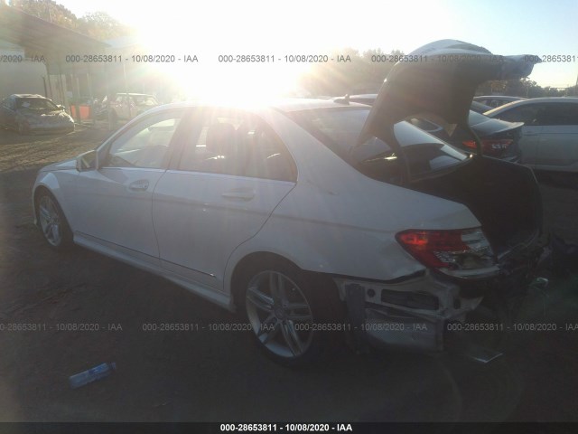 Photo 2 VIN: WDDGF8BB9CA645700 - MERCEDES-BENZ C-CLASS 