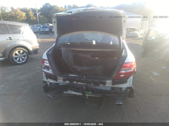 Photo 5 VIN: WDDGF8BB9CA645700 - MERCEDES-BENZ C-CLASS 