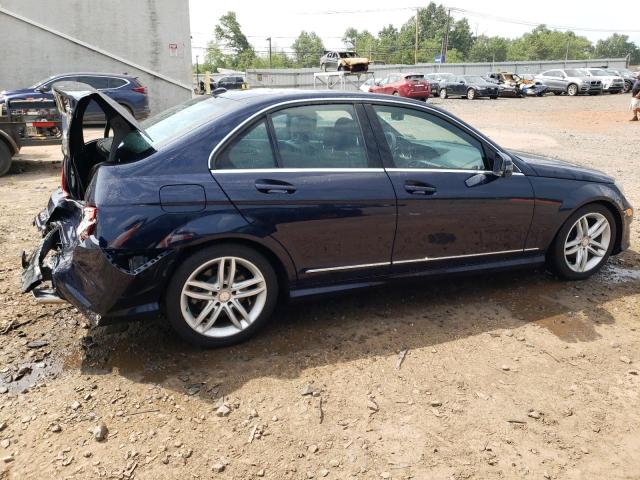 Photo 2 VIN: WDDGF8BB9CA708262 - MERCEDES-BENZ C 300 4MAT 