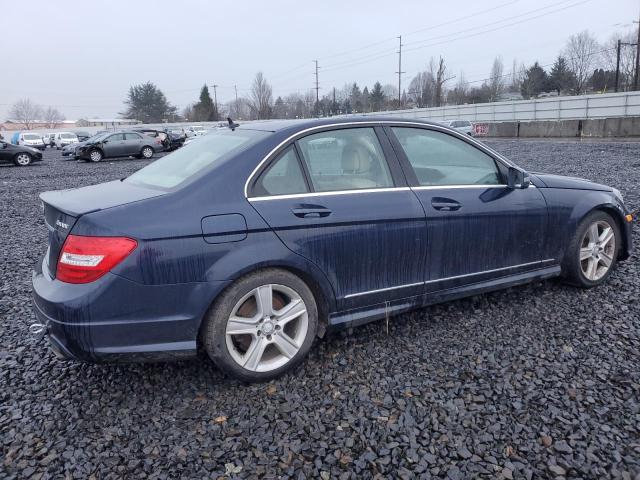 Photo 2 VIN: WDDGF8BB9CF878768 - MERCEDES-BENZ C-CLASS 