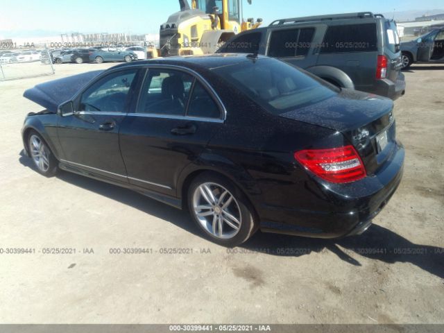 Photo 2 VIN: WDDGF8BB9CF917035 - MERCEDES-BENZ C-CLASS 