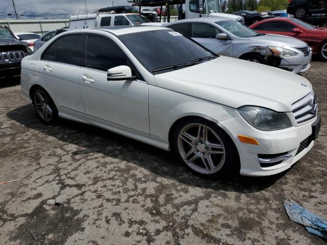 Photo 3 VIN: WDDGF8BB9CR227459 - MERCEDES-BENZ C-CLASS 