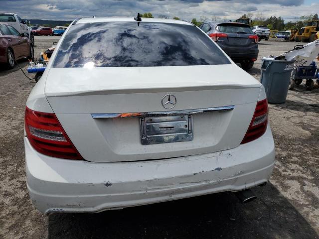 Photo 5 VIN: WDDGF8BB9CR227459 - MERCEDES-BENZ C-CLASS 