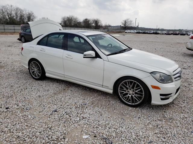 Photo 3 VIN: WDDGF8BB9CR237828 - MERCEDES-BENZ C 300 4MAT 