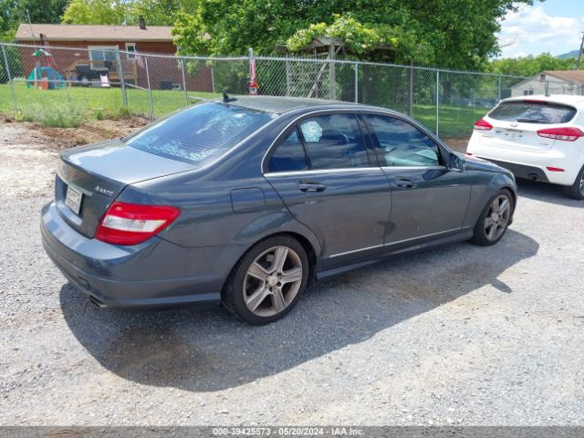 Photo 3 VIN: WDDGF8BBXAF405118 - MERCEDES-BENZ C 300 