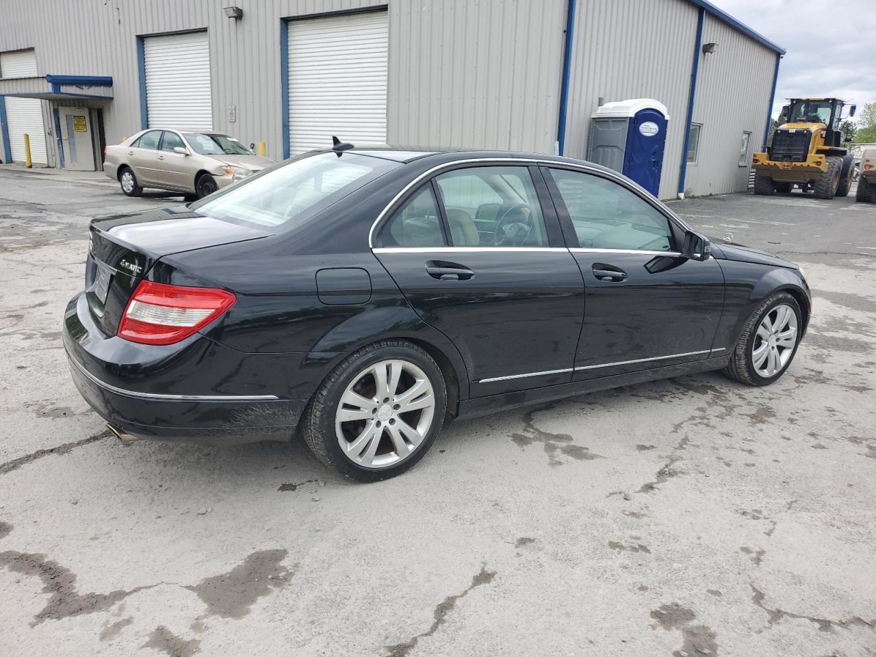 Photo 2 VIN: WDDGF8BBXAF427541 - MERCEDES-BENZ C-KLASSE 