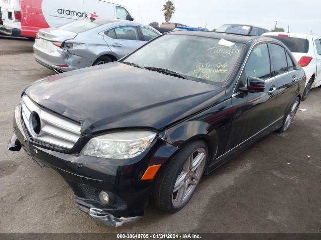 Photo 1 VIN: WDDGF8BBXAF452729 - MERCEDES-BENZ C 300 