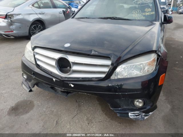 Photo 5 VIN: WDDGF8BBXAF452729 - MERCEDES-BENZ C 300 