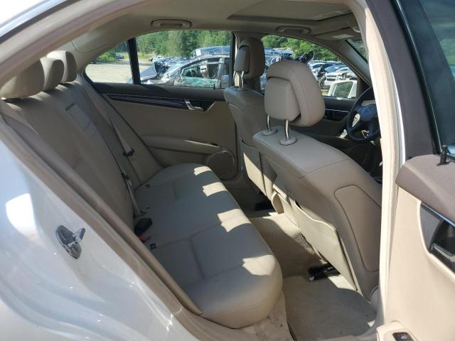 Photo 9 VIN: WDDGF8BBXAR124421 - MERCEDES-BENZ C 300 4MAT 