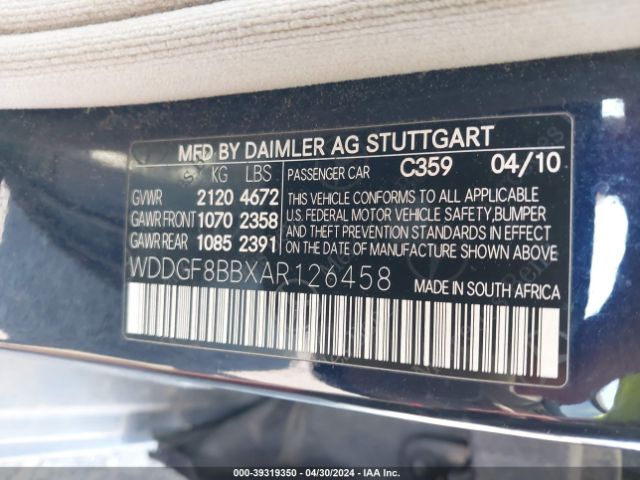 Photo 8 VIN: WDDGF8BBXAR126458 - MERCEDES-BENZ C 300 