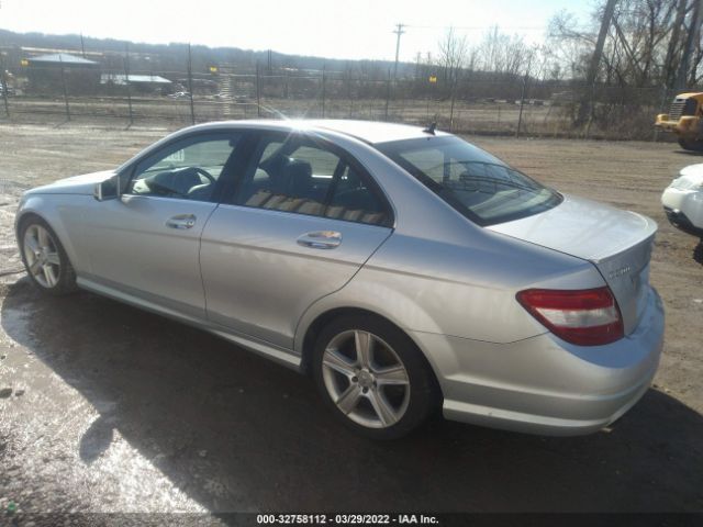 Photo 2 VIN: WDDGF8BBXBR143021 - MERCEDES-BENZ C-CLASS 