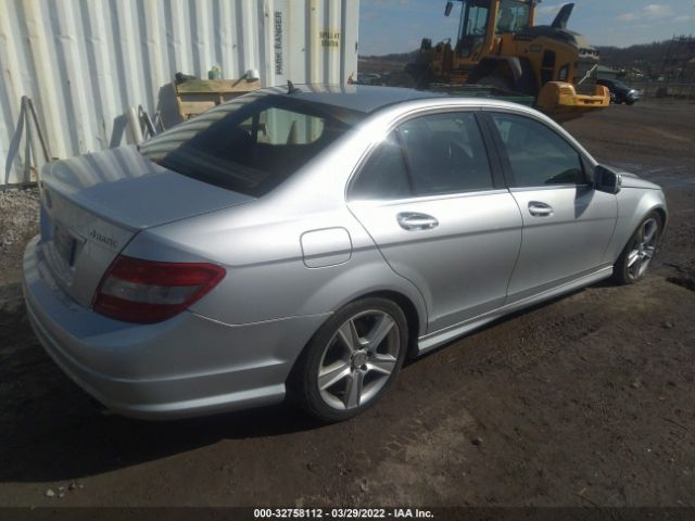 Photo 3 VIN: WDDGF8BBXBR143021 - MERCEDES-BENZ C-CLASS 