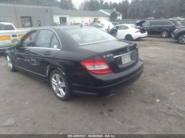 Photo 2 VIN: WDDGF8BBXBR176553 - MERCEDES-BENZ C-CLASS 